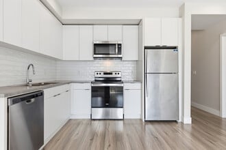 Building Photo - 1514 McCallum Rd