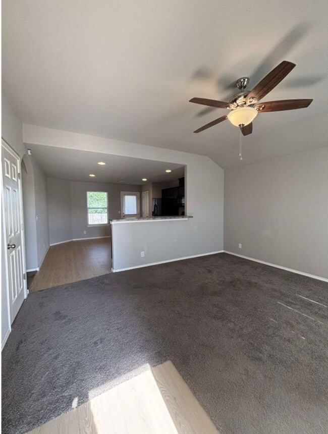 Foto del edificio - 3/2 in Hickory Creek!