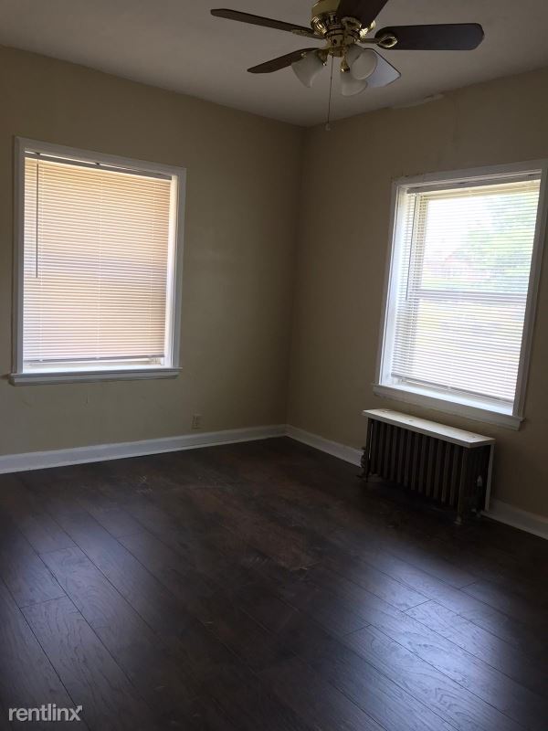 Building Photo - 2 br, 1 bath Condo - 2840 s.moreland