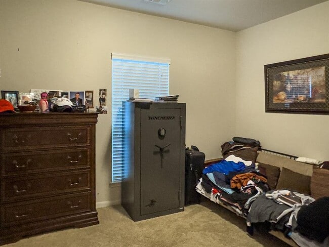 Foto del edificio - 2519 Rosemere Dr