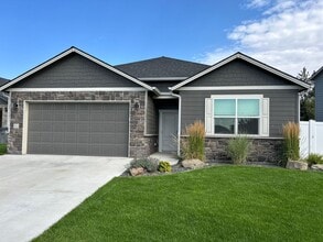 Building Photo - 6415 S Soda Rd
