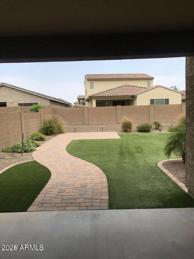 Foto del edificio - 26217 N 121st Ln