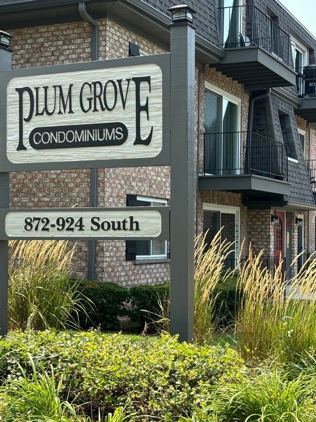 Foto del edificio - 912 S Plum Grove Rd