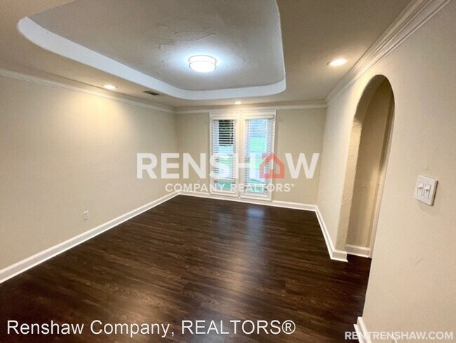 Building Photo - 4 br, 2.5 bath House - 2957 Woffington Ln