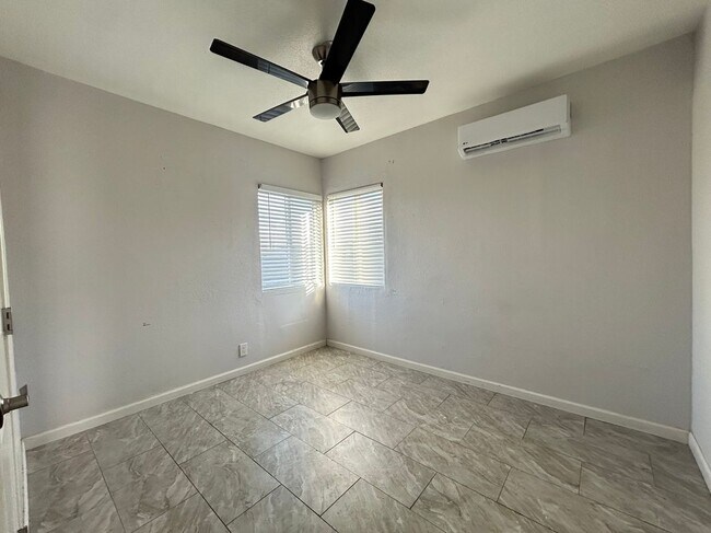 Foto del edificio - 19790 Cooper Rd