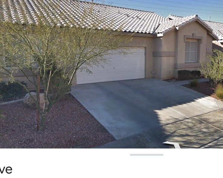 Building Photo - 1205 Simms Ave