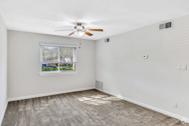 2BR, 1BA - 777SF - Clifden - Living Room - Waterford Apartments