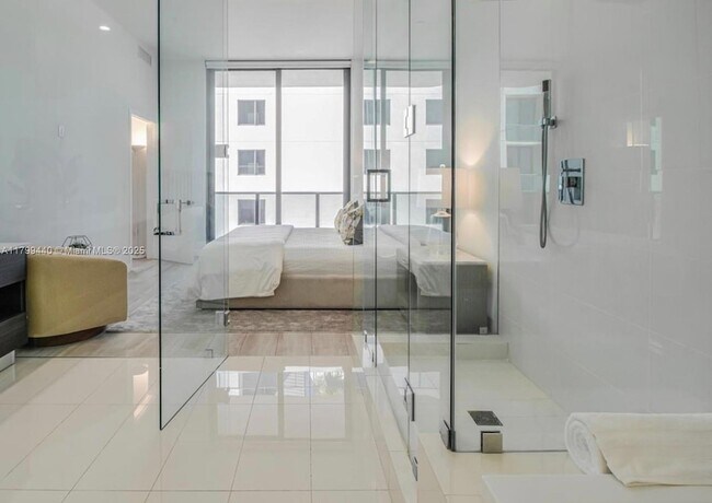 Foto del edificio - 55 SW 9th St