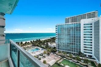 Building Photo - 5101 Collins Ave