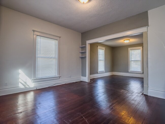Foto del edificio - 810 10th St NE