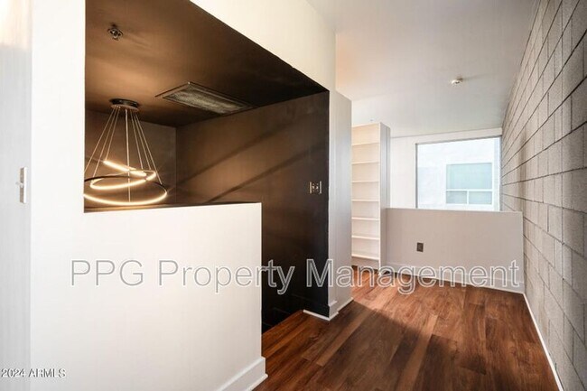 Foto del edificio - 537 E Willetta St