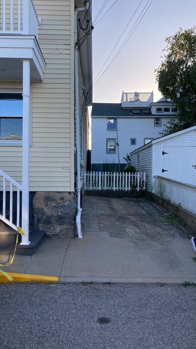 Off Street Parking - 18 Hancox St