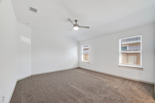 Foto del edificio - 2920 Stamford Hl Ln