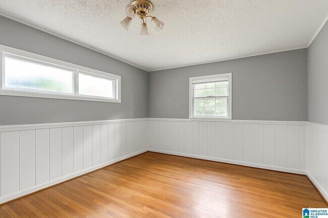 Building Photo - 2710 12th St