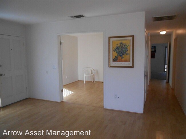 Building Photo - 3 br, 2 bath House - 1664 Forestdale Dr.