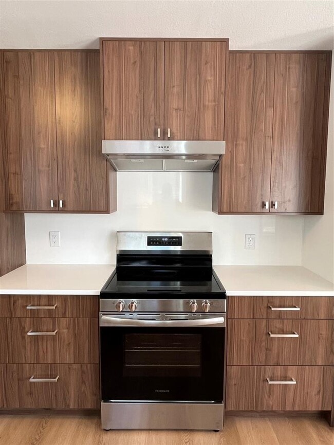 Building Photo - 1502 Stokes St