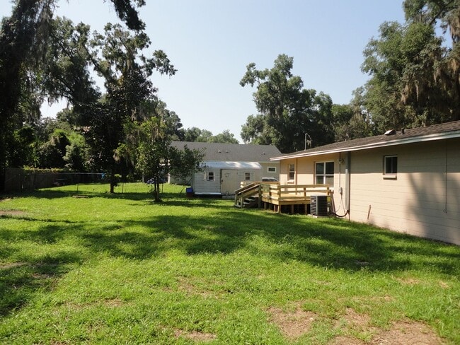 Foto del edificio - Nice 4 bedroom/2 Bathroom home