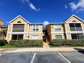 Building Photo - 9481 Highland Oak Dr