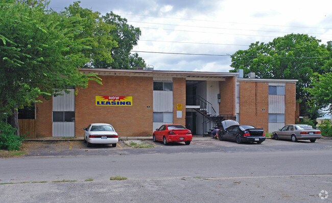 Foto del edificio - Villa Del Norte Apartments