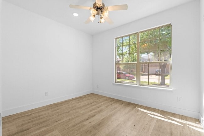 Photo - 12625 Joplin Dr Unit House