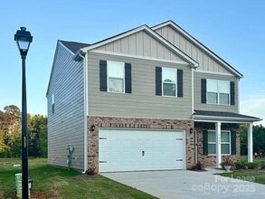 Building Photo - 3667 Mercer St