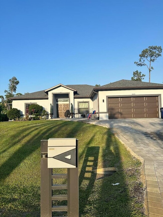 Building Photo - NOW AVAILABLE - Single Family Home in San ...
