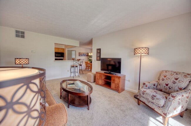 Interior Photo - Stillwaters, Hickory Grove Apartments
