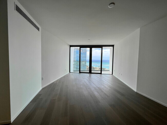 Foto del edificio - 1000 Auahi St