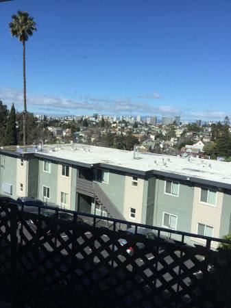 Foto del edificio - 1836 E 25th St