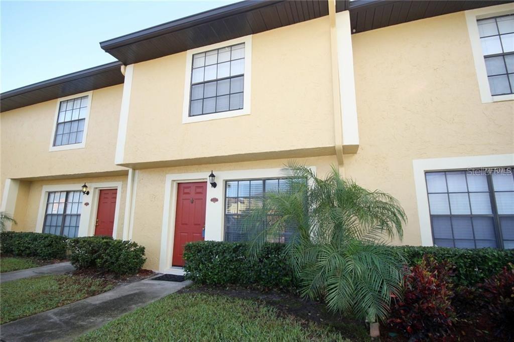 Foto principal - 3267 Forest Oaks Ct