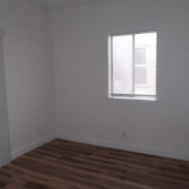 Foto del edificio - 790 Western Ave