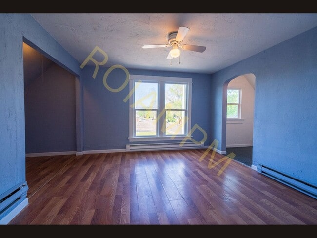 Building Photo - 605 2nd Ave N