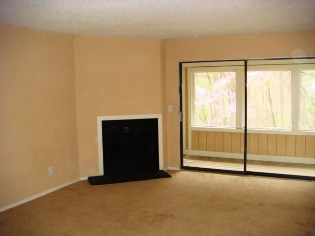 Foto del edificio - 245 Seasons Pkwy