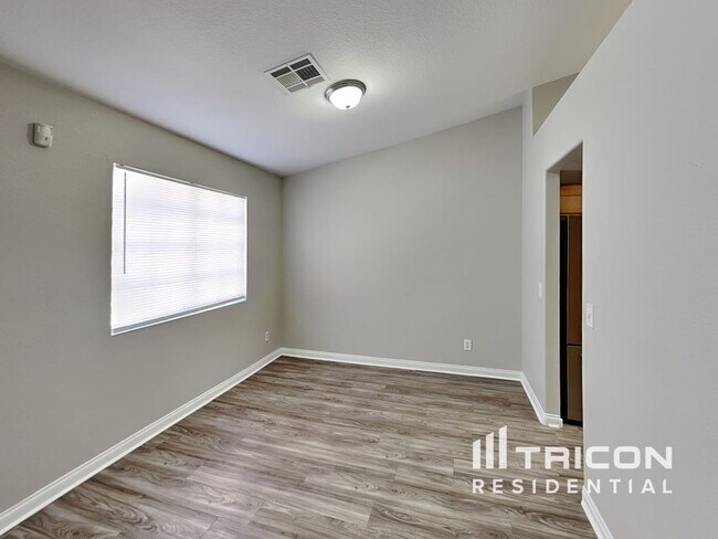 Building Photo - 2658 Grand Basin Drive Las Vegas NV