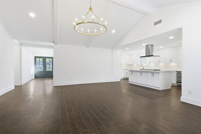 Building Photo - 2410 Del Norte St