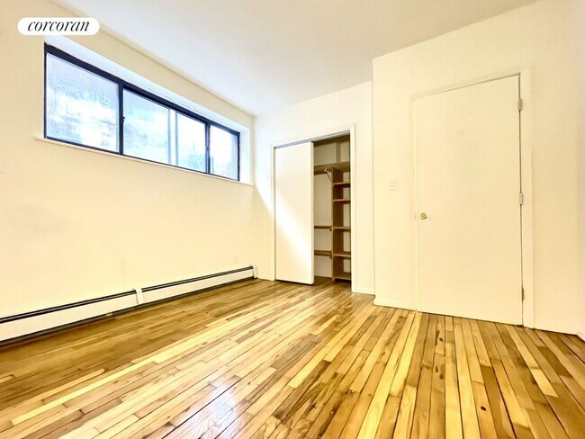 Foto del edificio - 463 Avenue P