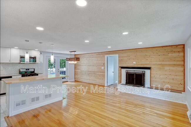 Foto del edificio - 12 Joyce Rd