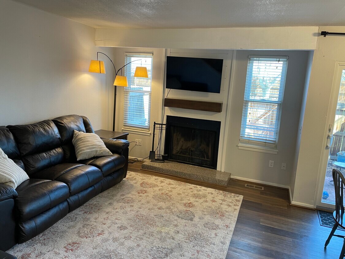 8756 Carr Loop, Westminster, CO 80005 Townhome Rentals in Westminster