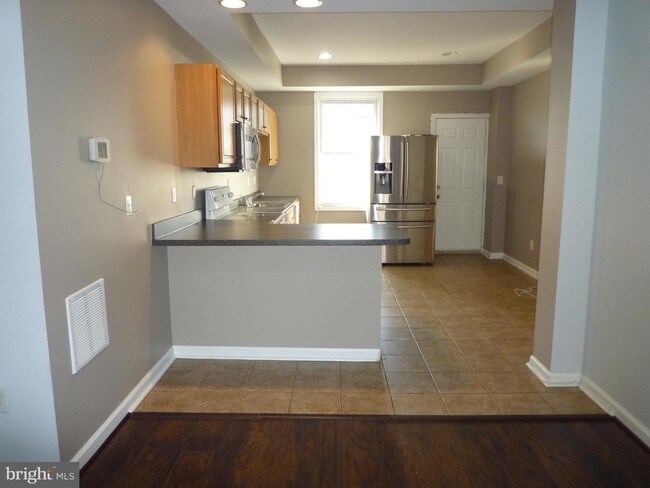 Foto del edificio - 502 S MACON St