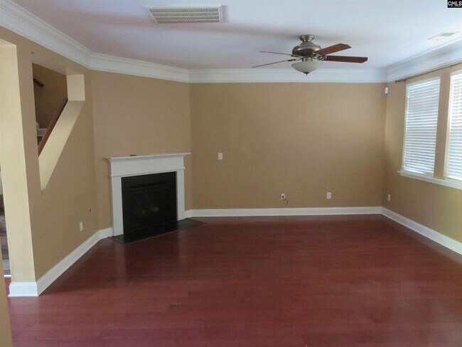 Foto del edificio - 217 Creek Branch Dr