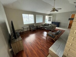 Building Photo - 24131 Tayloe House Ln