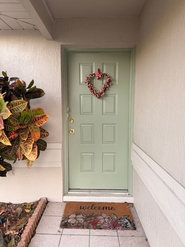 Foto del edificio - 7308 Fairwood Ave