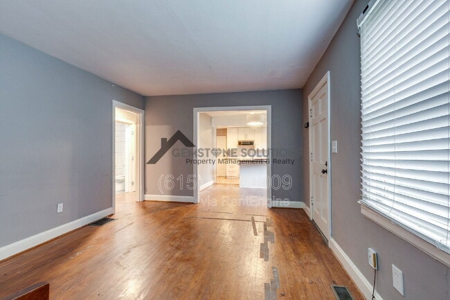 Foto del edificio - 2930 Primrose Cir