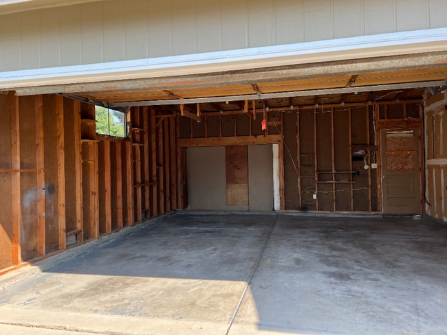 Building Photo - 6668 S Garland Way