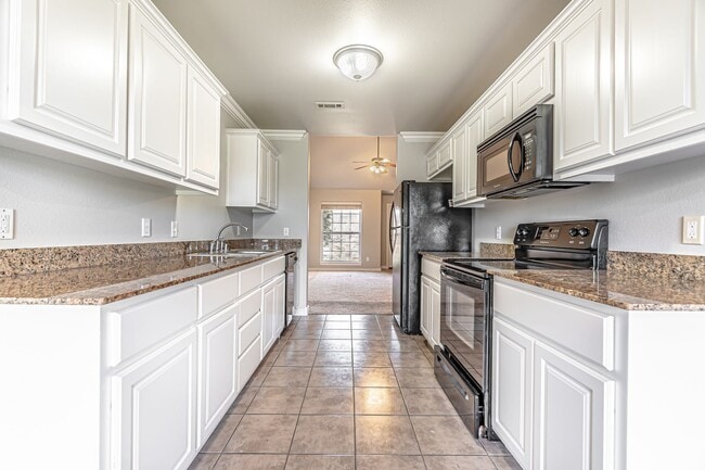 Building Photo - Jones - 261-263 Copper Oaks Dr