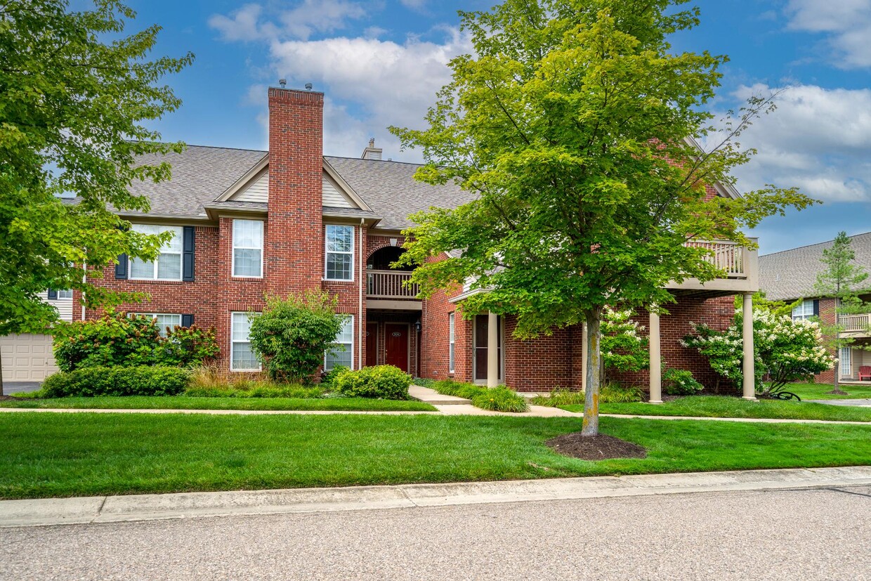 Primary Photo - 28281 Carlton Way Dr