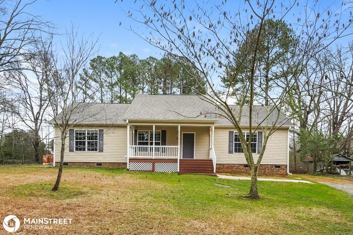 Primary Photo - 409 1/2 Bagwell St, Garner, NC 27529