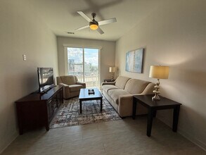 Building Photo - 1270 Spring St NW