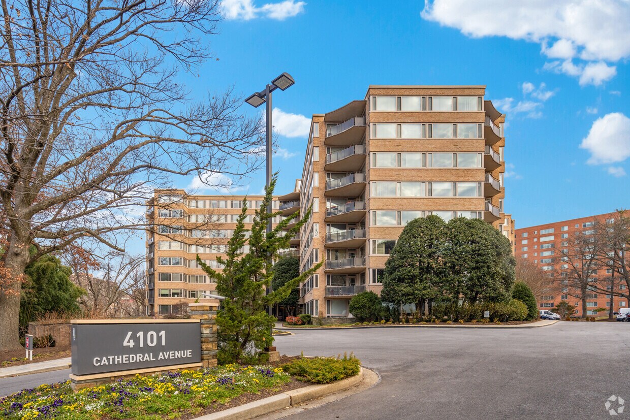 4101 Cathedral Ave NW - Cathedral Ave Cooperative