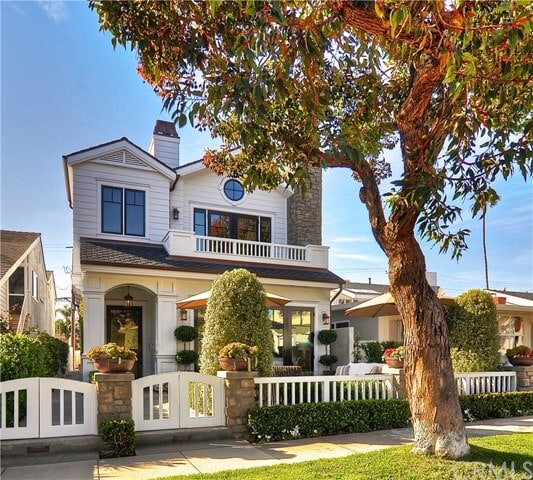 Building Photo - 515 Narcissus Ave